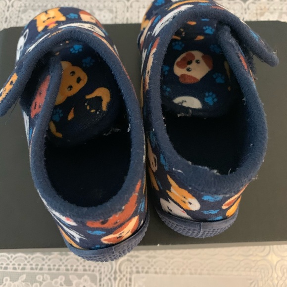 Home slippers for toddlers - Picture 3 of 3